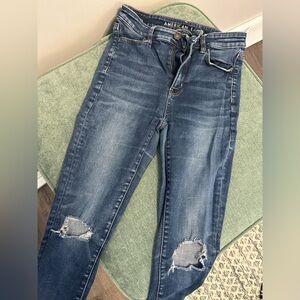 US 4 Short AE Jeans